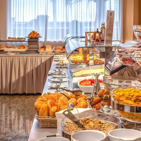 兰斯洛特酒店 酒店 阿雷西费