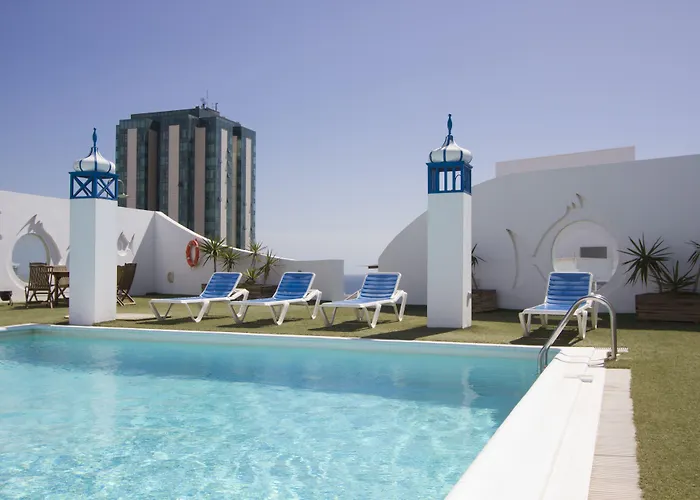 Lancelot Hotel