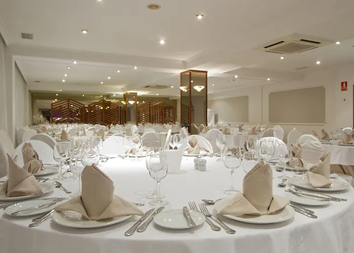 Lancelot Hotel 3*