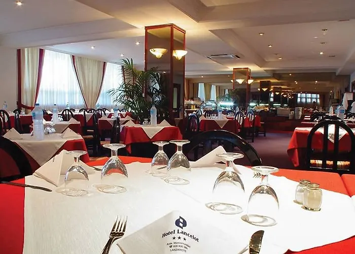 호텔 Lancelot 3*